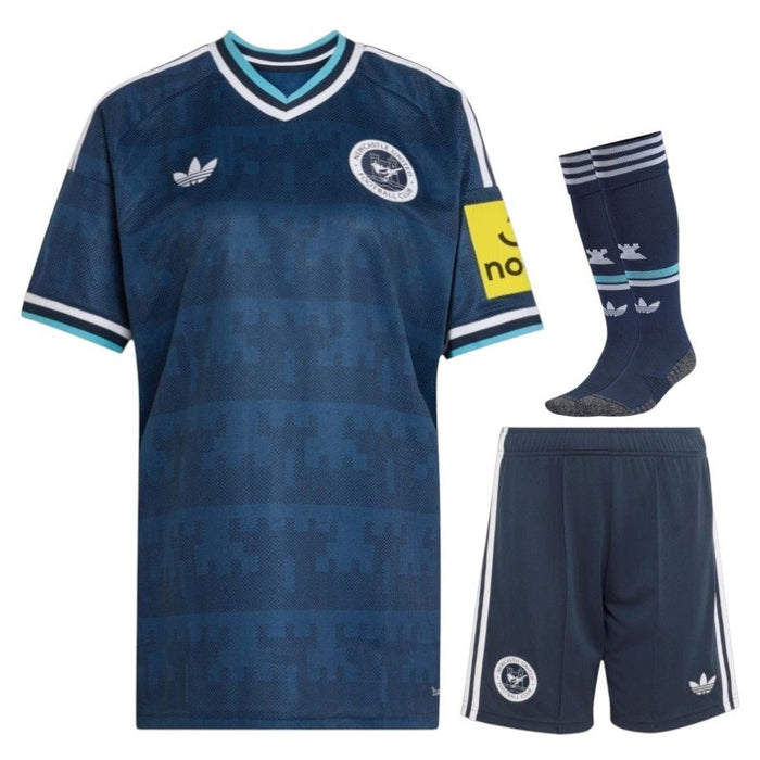 Kit Enfant Newcastle United 2026 2027 Pas Cher - 90+3 | Maillot de Foot Enfant Pas Cher 2026 2027